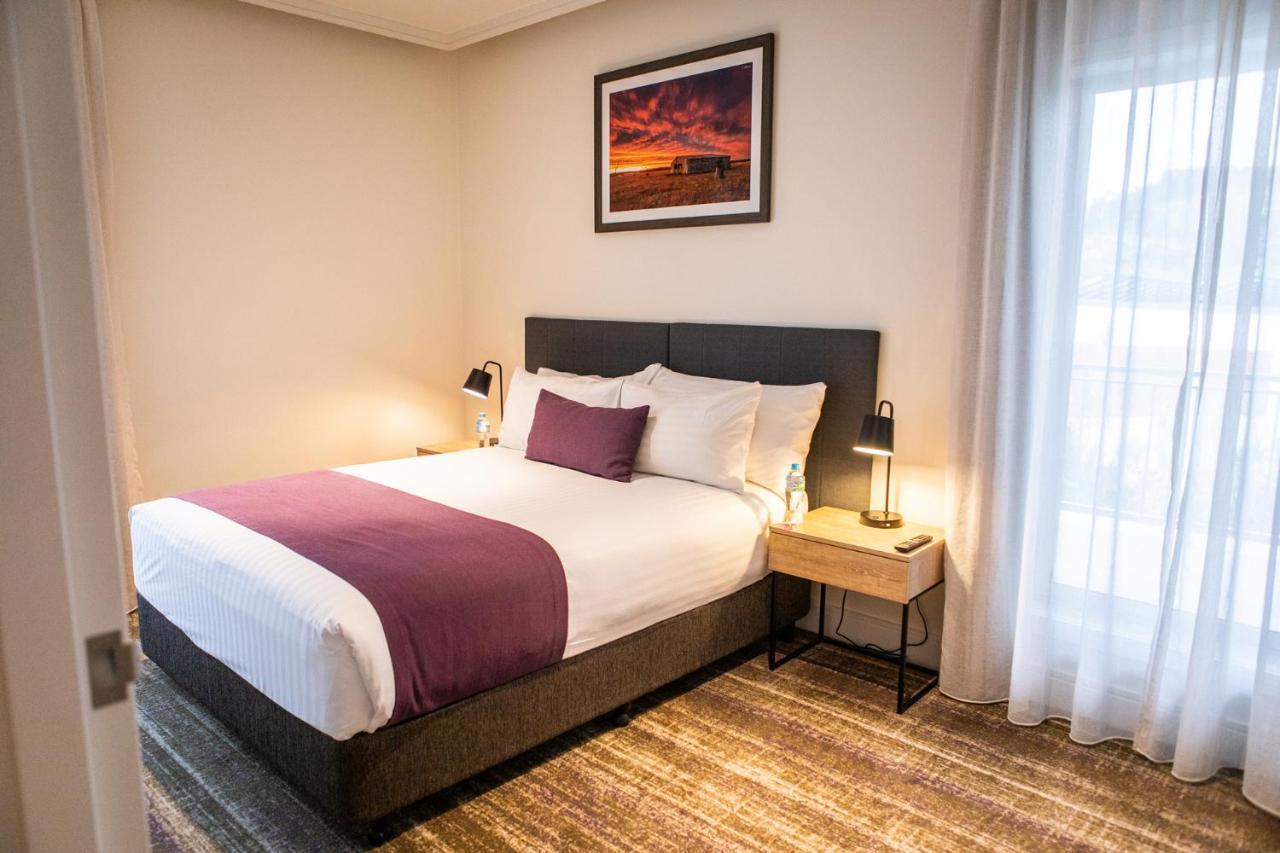 Porter'S Plainland Hotel 外观 照片