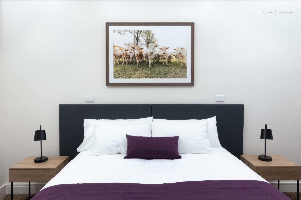 Porter'S Plainland Hotel 外观 照片