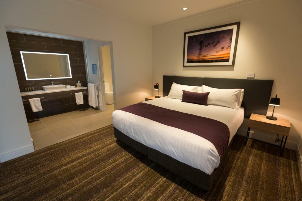 Porter'S Plainland Hotel 外观 照片