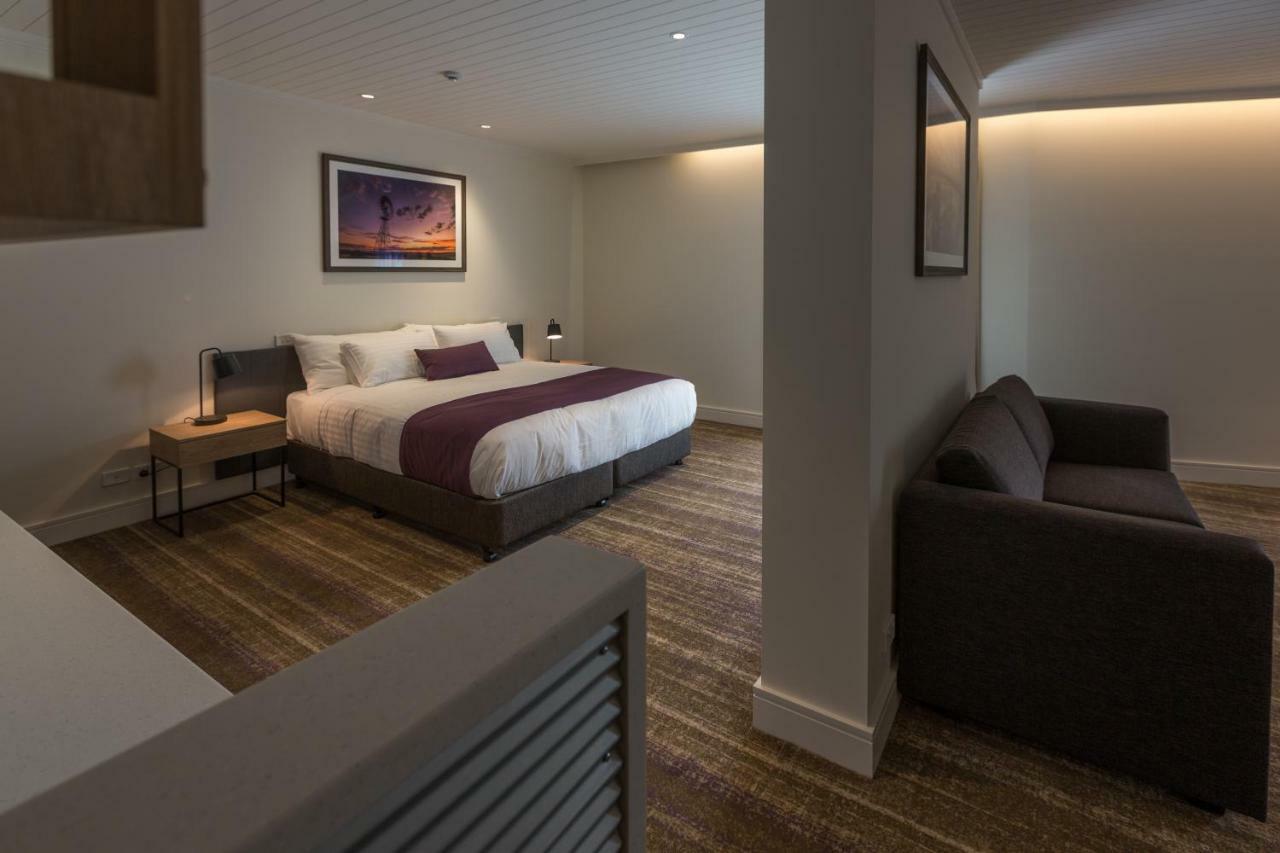Porter'S Plainland Hotel 外观 照片