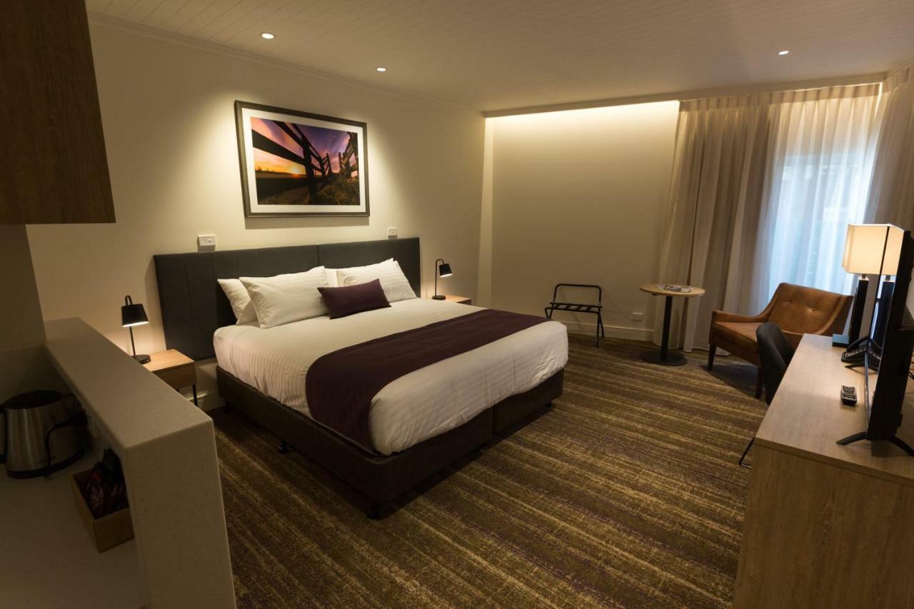 Porter'S Plainland Hotel 外观 照片